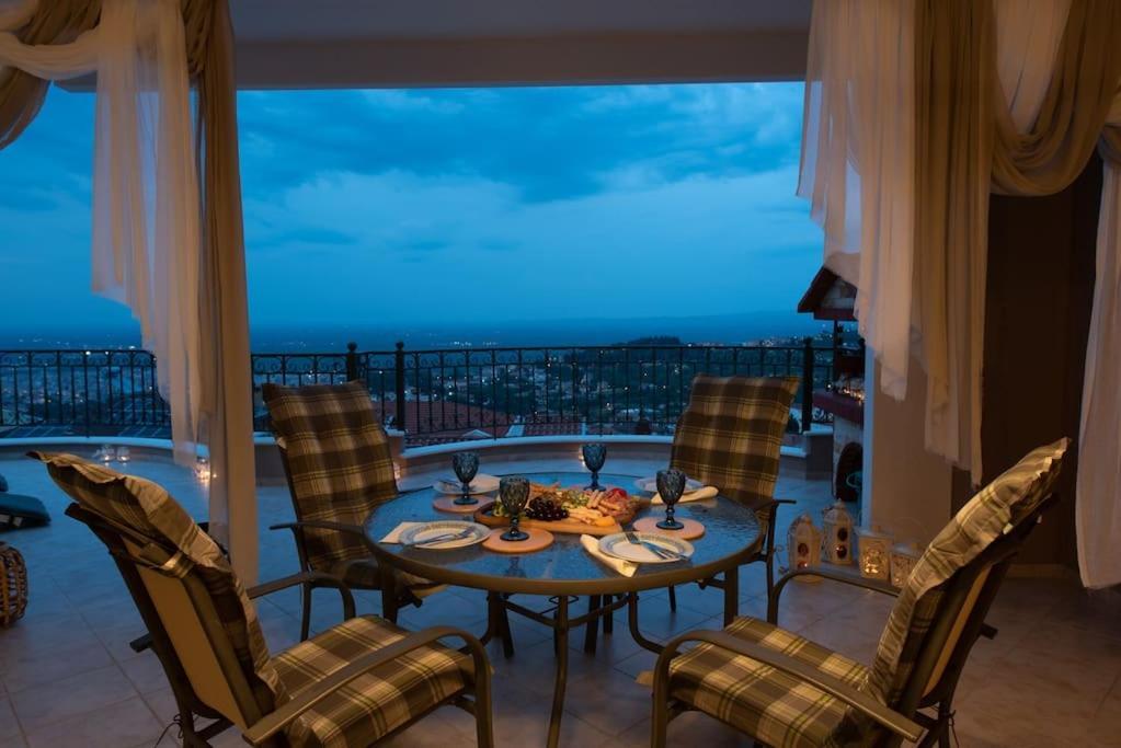 Amazing View With Huge Balcony Daire Karaferye Dış mekan fotoğraf